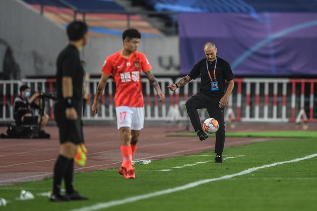 伊劳拉：执教顶级球员+争冠机会让我兴奋 红军就是红军