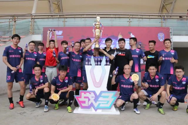 卡里克上任第二签来了！2150万捡漏，拿下西甲防守悍将